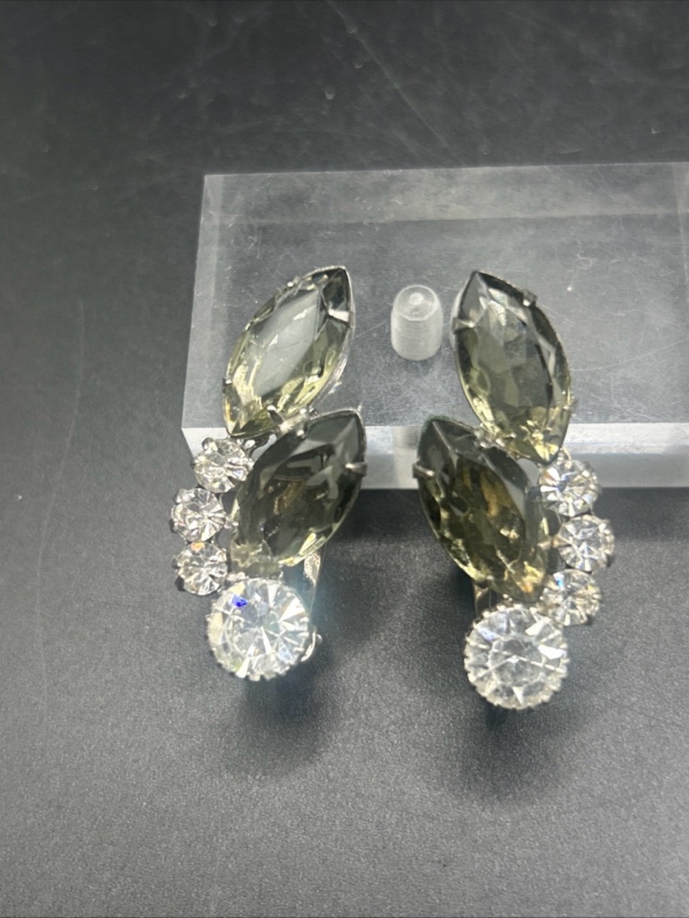 Vtg Clip Earrings Rhinestone Clear Silvertone Metal Green Navettes  Ear Climbers